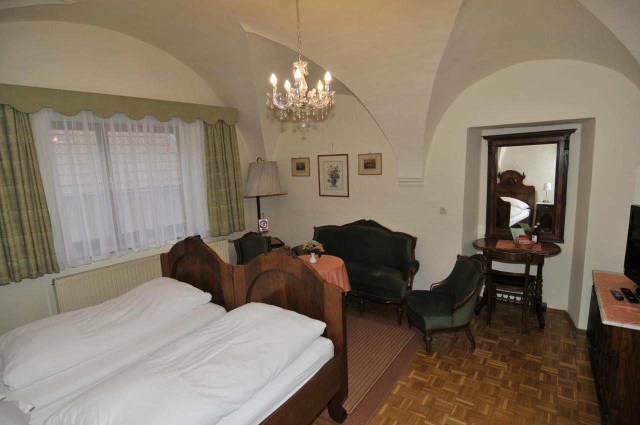 Gaestehaus Einzinger Bed & Breakfast Krems an der Donau Eksteriør bilde